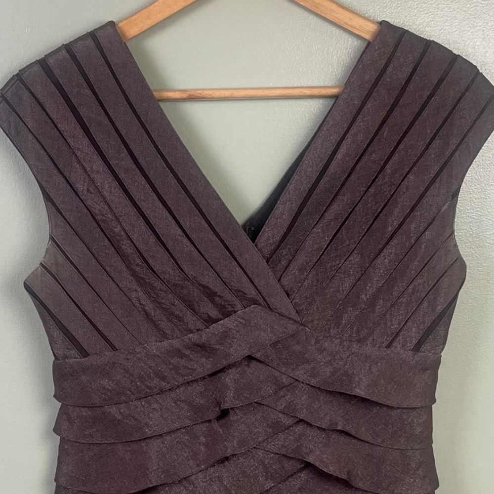 Adrianna Papell Metallic Bronze Sleeveless Bodycon Mini Cocktail Dress Size 8 - Picture 2 of 6